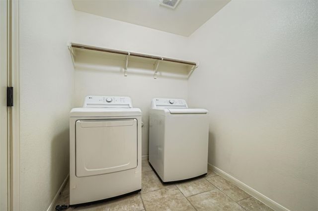 212 Great Circle CV, Austin, TX 78717