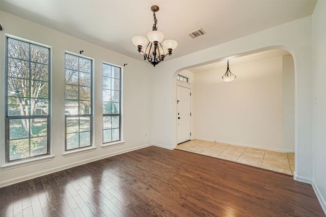 212 Great Circle CV, Austin, TX 78717