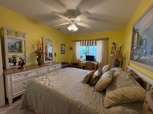 175 Bedford G, West Palm Beach, FL 33417