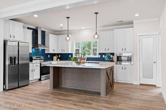 2762 Emily Lane SW, Shallotte, NC 28470