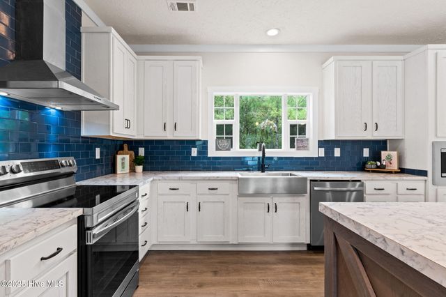 2762 Emily Lane SW, Shallotte, NC 28470