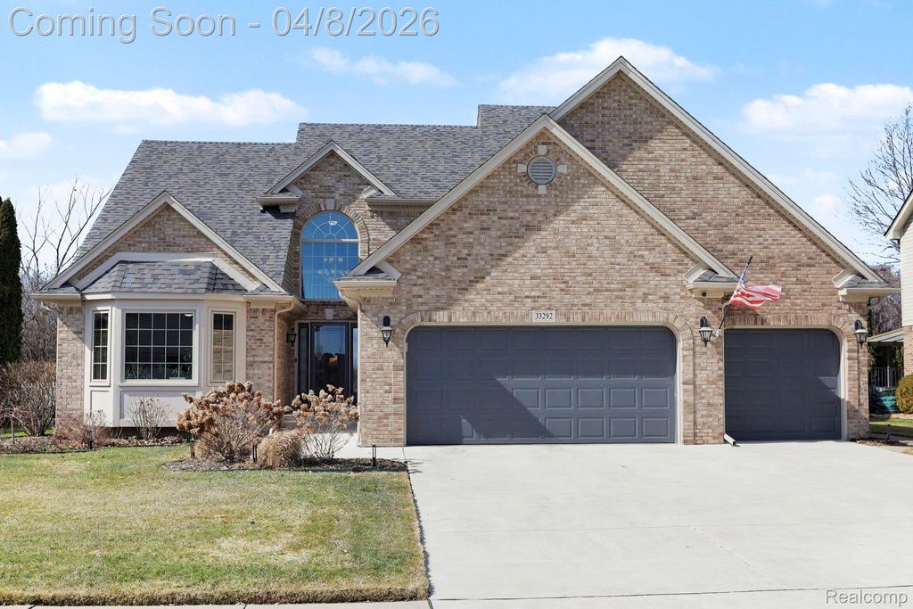33292 Mallard Drive, Brownstown Charter Township, MI 48173