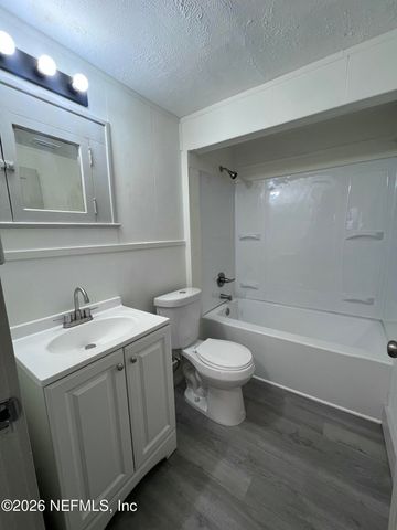 606 E 60TH Street, Jacksonville, FL 32208