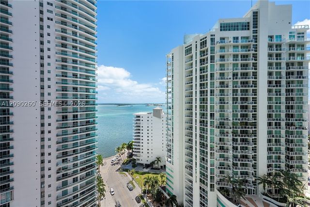 1300 Brickell Bay Dr 1905, Miami, FL 33131