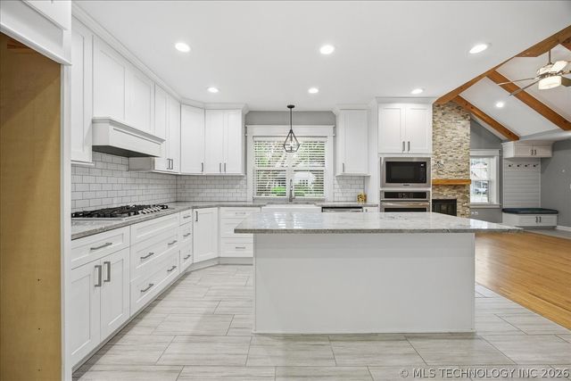 3046 S Cincinnati Avenue, Tulsa, OK 74114
