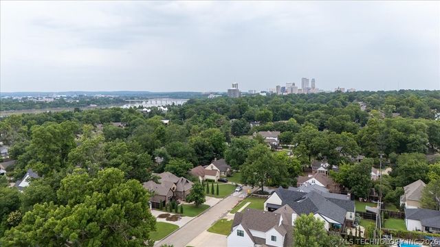 3046 S Cincinnati Avenue, Tulsa, OK 74114