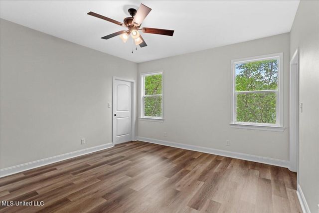 6015 Choctaw Place, Kiln, MS 39556