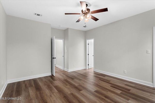 6015 Choctaw Place, Kiln, MS 39556