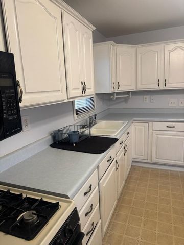W1416 Locust ROAD, Genoa City, WI 53128