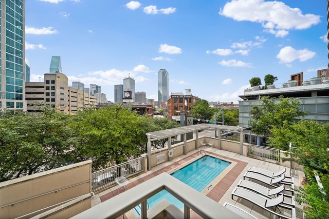 2323 N Houston Street 310, Dallas, TX 75219