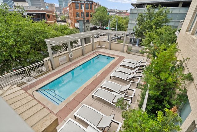 2323 N Houston Street 310, Dallas, TX 75219