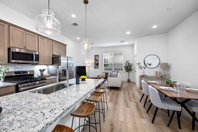 1570 W Tidwell Road, Houston, TX 77091