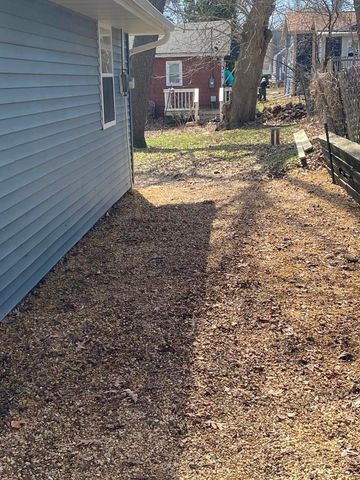 93 Oakwood Avenue, Edgerton, WI 53534