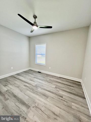 175 WILDWOOD RD, Colonial Beach, VA 22443