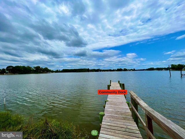 175 WILDWOOD RD, Colonial Beach, VA 22443