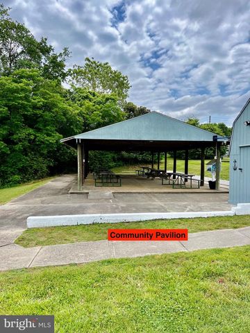 175 WILDWOOD RD, Colonial Beach, VA 22443