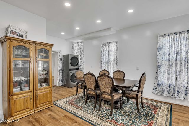 246 Union Street, Schenectady, NY 12305