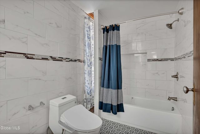 246 Union Street, Schenectady, NY 12305