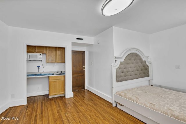 246 Union Street, Schenectady, NY 12305