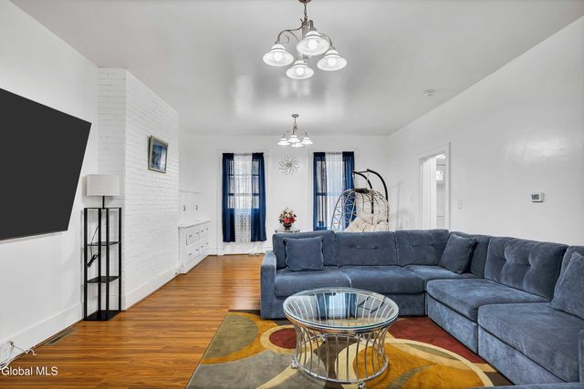 246 Union Street, Schenectady, NY 12305