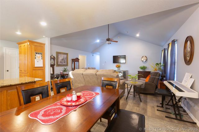 1400 Sweetgum Place, Mcalester, OK 74501