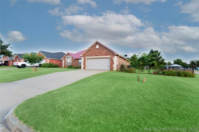 1400 Sweetgum Place, Mcalester, OK 74501