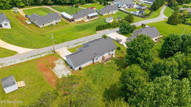 825 Sues Way, Maryville, TN 37803