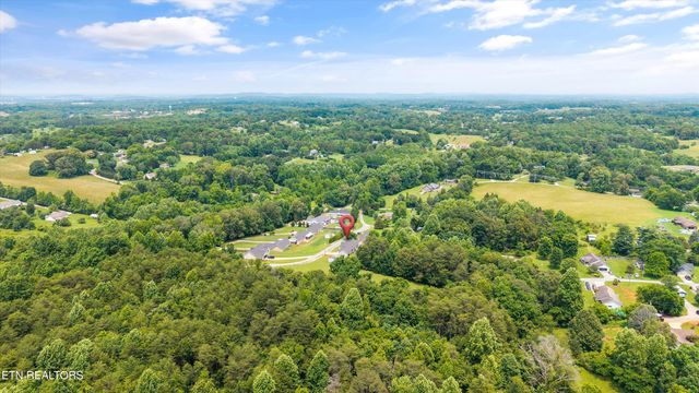 825 Sues Way, Maryville, TN 37803