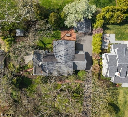 307 FOREST DRIVE SOUTH, Millburn Twp., NJ 07078