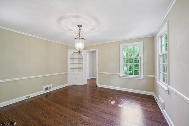 307 FOREST DRIVE SOUTH, Millburn Twp., NJ 07078