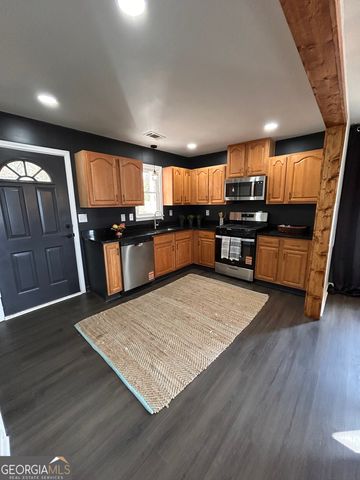 5147 W 166 Highway, Carrollton, GA 30117