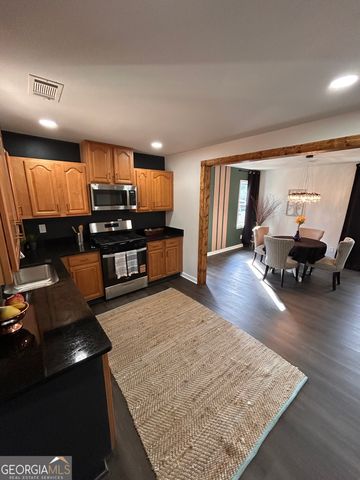 5147 W 166 Highway, Carrollton, GA 30117