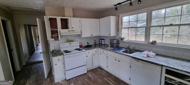 6570 Rivertown Road, Fairburn, GA 30213