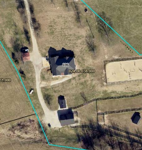 696 Pea Ridge Road, Stamping Ground, KY 40379