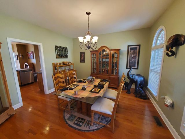696 Pea Ridge Road, Stamping Ground, KY 40379