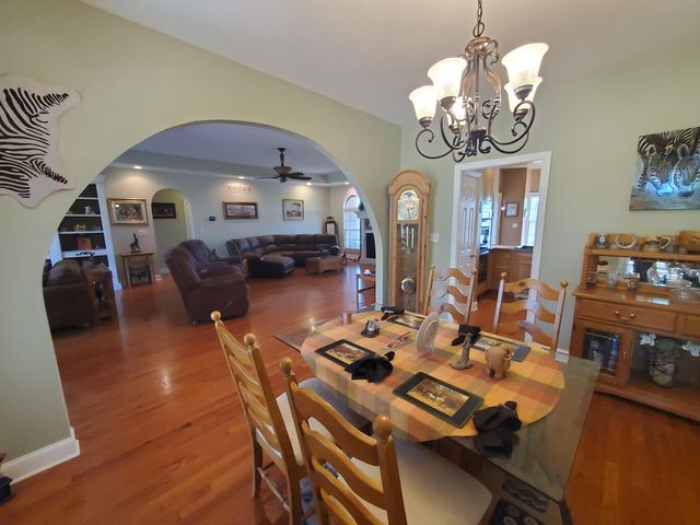 696 Pea Ridge Road, Stamping Ground, KY 40379