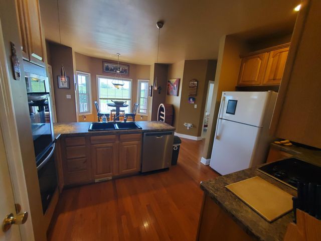 696 Pea Ridge Road, Stamping Ground, KY 40379