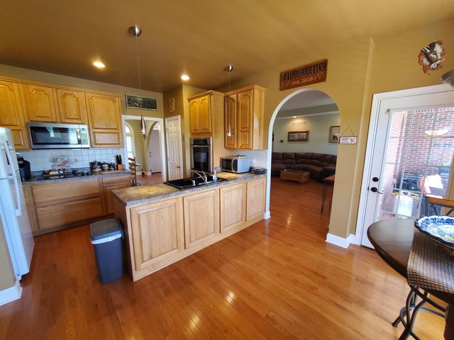 696 Pea Ridge Road, Stamping Ground, KY 40379
