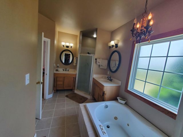 696 Pea Ridge Road, Stamping Ground, KY 40379