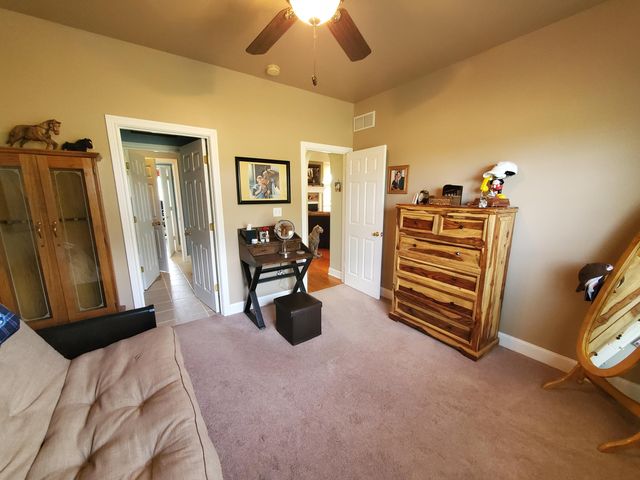 696 Pea Ridge Road, Stamping Ground, KY 40379