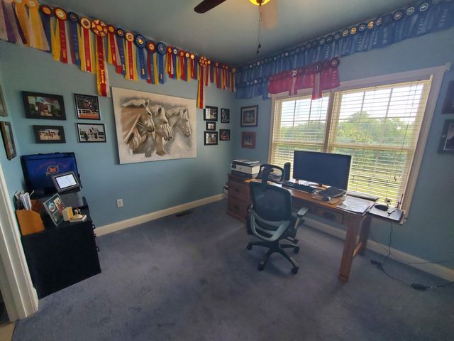 696 Pea Ridge Road, Stamping Ground, KY 40379