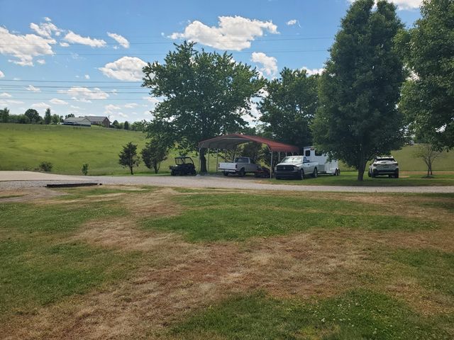 696 Pea Ridge Road, Stamping Ground, KY 40379