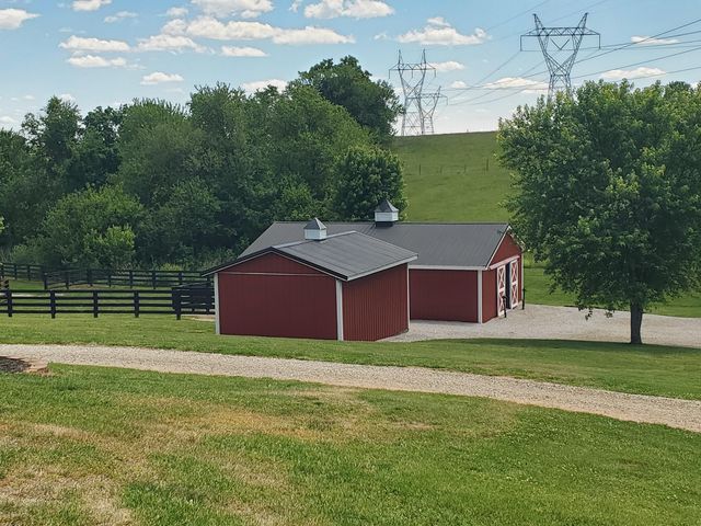 696 Pea Ridge Road, Stamping Ground, KY 40379