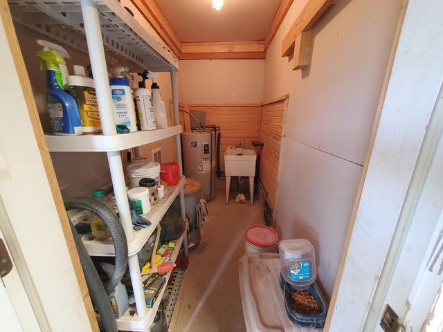 696 Pea Ridge Road, Stamping Ground, KY 40379