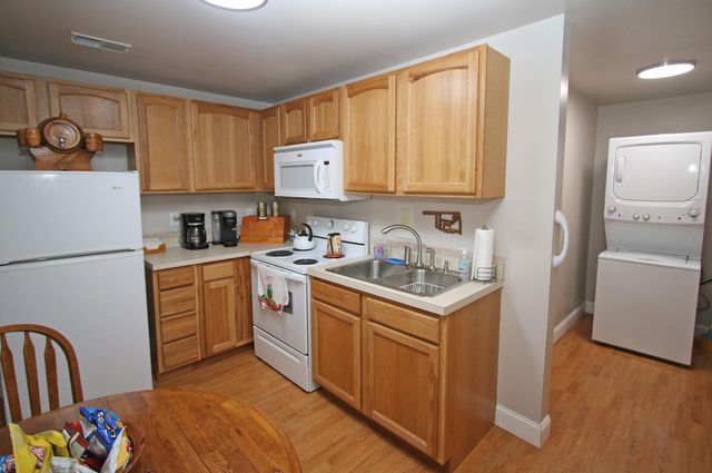 696 Pea Ridge Road, Stamping Ground, KY 40379