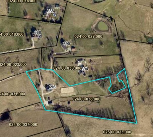 696 Pea Ridge Road, Stamping Ground, KY 40379