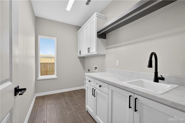905 Nappa Valley Drive, Mission, TX 78574