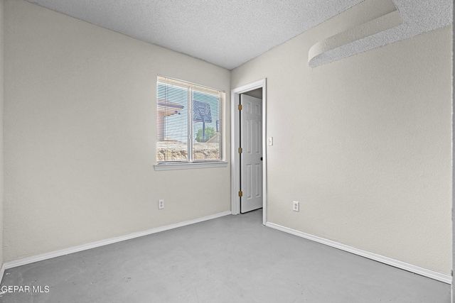 4069 TIERRA BRONCE Drive, El Paso, TX 79938