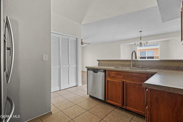 4069 TIERRA BRONCE Drive, El Paso, TX 79938