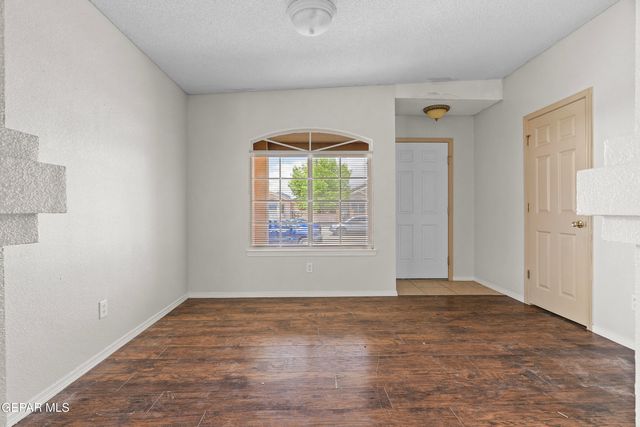 4069 TIERRA BRONCE Drive, El Paso, TX 79938